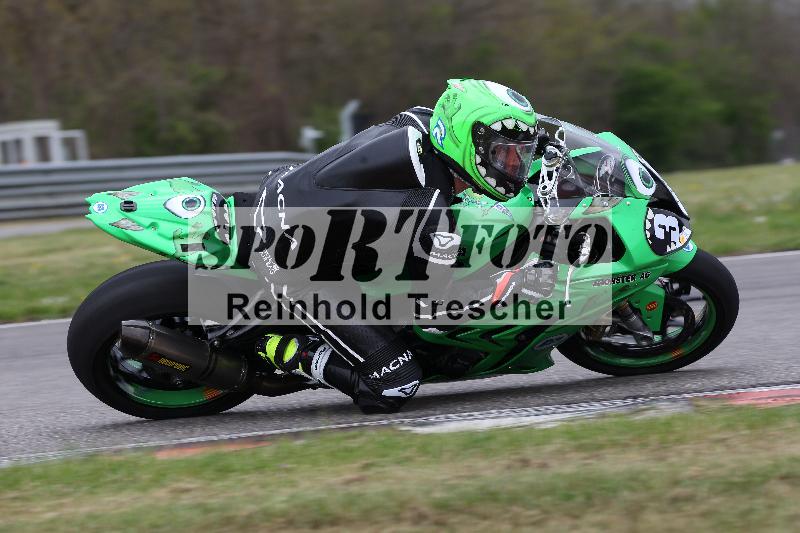 Archiv-2022/13 25.04.2022 Plüss Moto Sport ADR/Freies Fahren/39